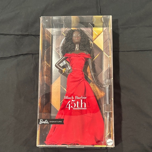 Barbie Signature 45th Anniversary Doll in Vibrant Red - Picture 1 of 3